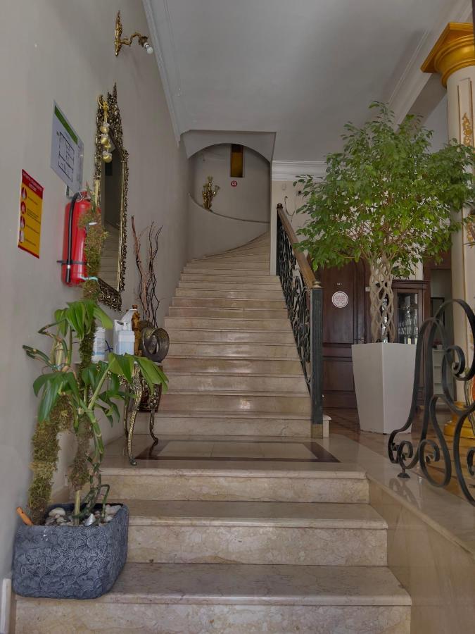 Luxors Garden Hotel Batumi Luaran gambar