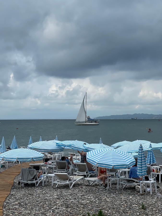 Luxors Garden Hotel Batumi Luaran gambar